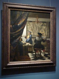 Taiteilijan ateljeessa