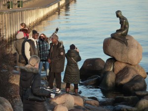 Statementti kirjalliselle hahmolle.