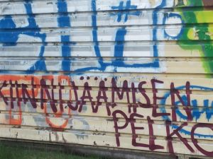 Lähiöstäni löytyy kirjan teemaa tukevaa aineistoa.