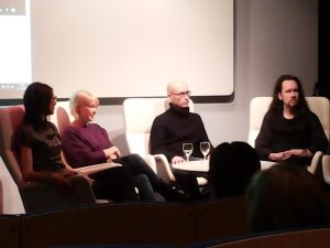 Yllätysesiintyjät ÄOL:n talvipäivien iltaohjelmassa 17.1.2015: Riina Katajavuori, Elina Hirvonen, Jussi Valtonen ja JP Koskinen.