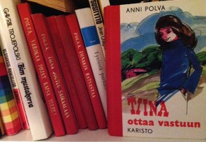 Lapsuuteni kirjahyllyn kulmilla