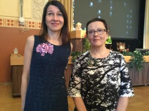 Riina Katajavuori ja Sari Peltoniemi Paasitornissa 5.8.2015