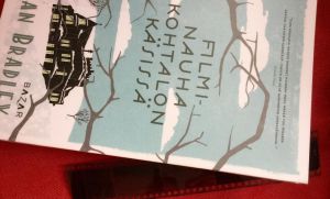 Fiminauha kohtalon käsissä