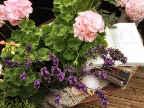 Naistenviikon koonti