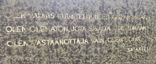 Haudat Hellaakosken runo